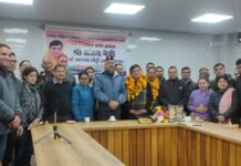 उत्तराखंड मेडिकल एंड पब्लिक हेल्थ मिनिस्ट्रीयल एसोसिएशन के प्रदेश अध्यक्ष बने संजय नेगी, सीएमओ ऑफिस में हुआ भव्य स्वागत