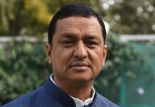 “चुनावी मंच से विकास की जमीन तक: बलूनी के दो साल का लेखा-जोखा”